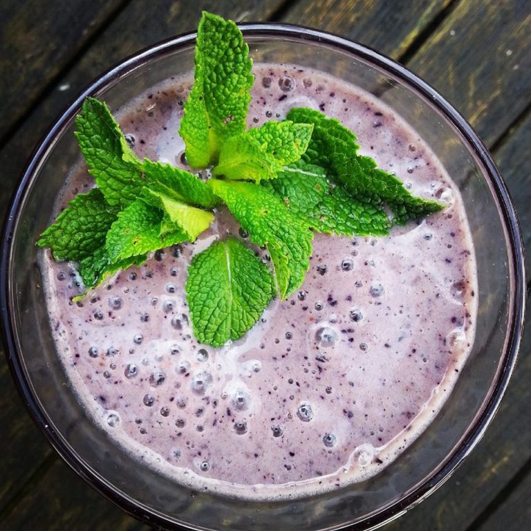 ~ Lila vegan shake